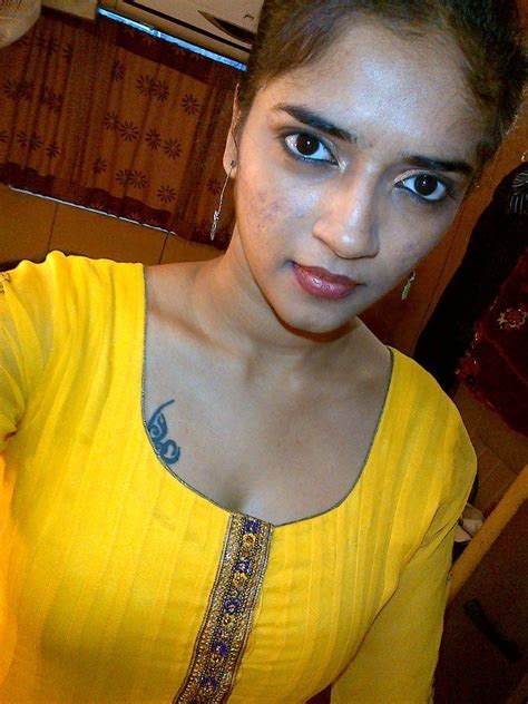 indian girl naked photos|Indian girls nude pics